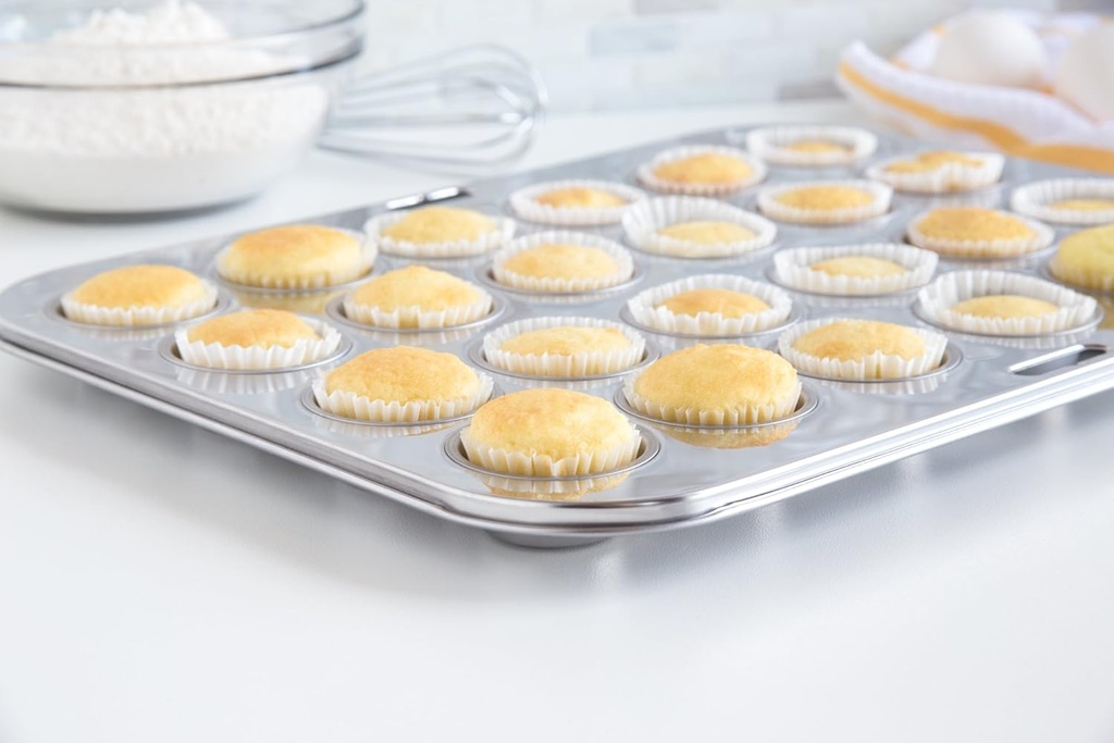 fox-run-mini-muffin-and-cupcake-pan-24-m-6.jpg