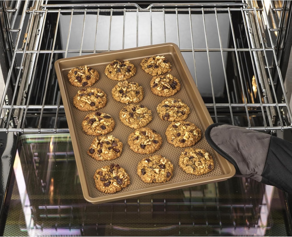 goodcook-bestbake-nonstick-textured-carb-6.jpg