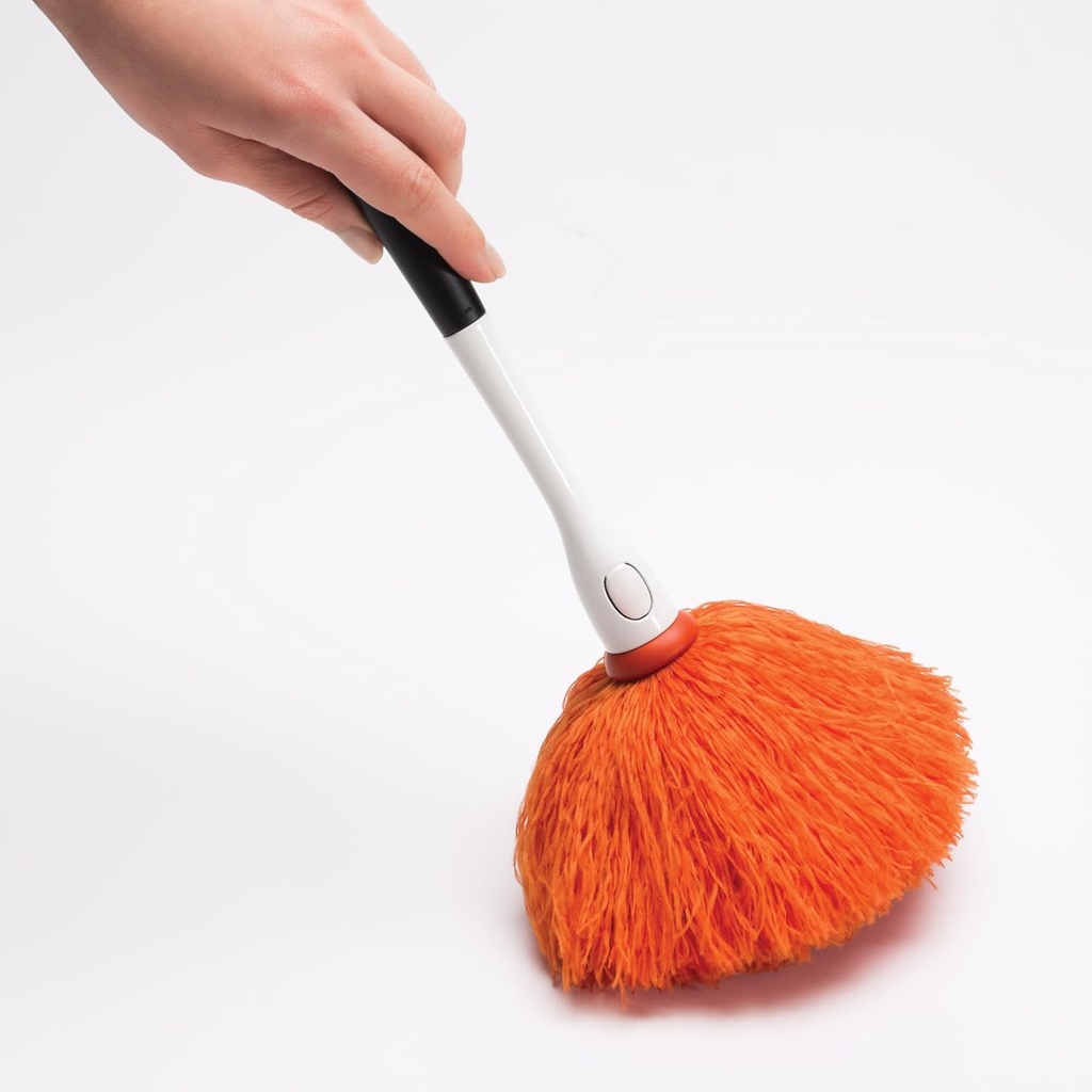 oxo-good-grips-microfiber-delicate-duste-4.jpg