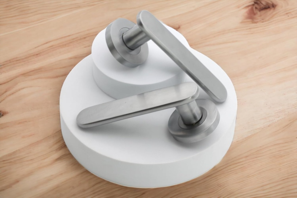 1-set-internal-satin-chrome-sky-lever-on-4.jpg