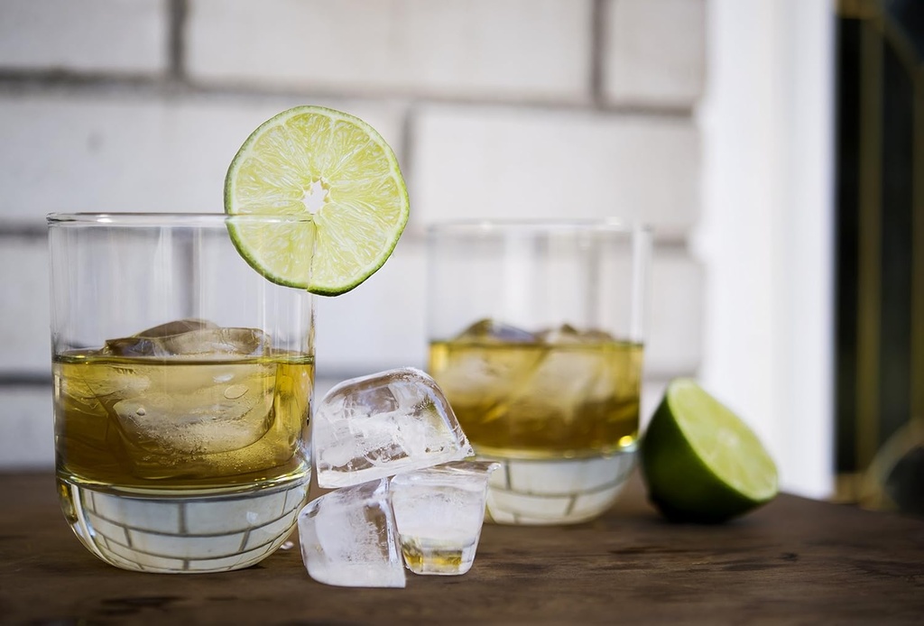 easy-release-white-ice-cube-tray-16-cube-6.jpg