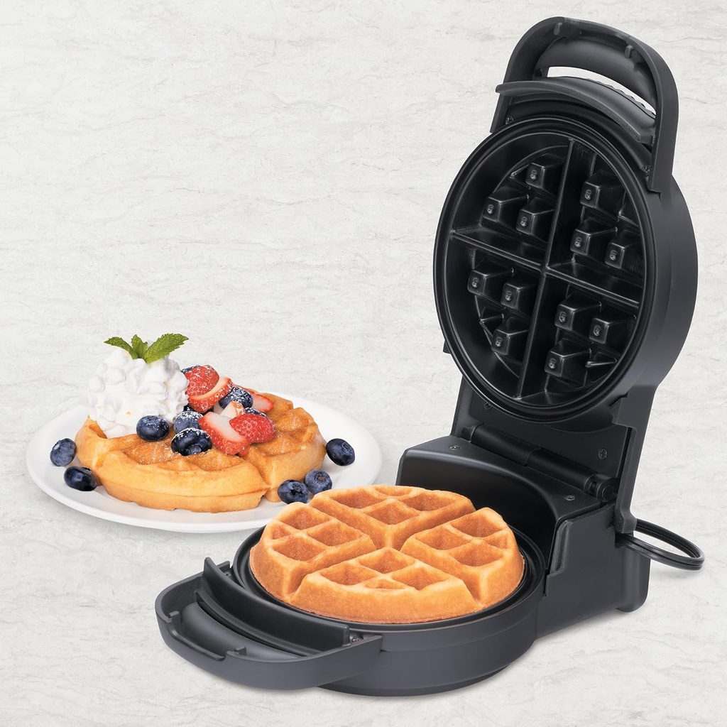 presto-03517-flip-belgian-waffle-maker-3.jpg