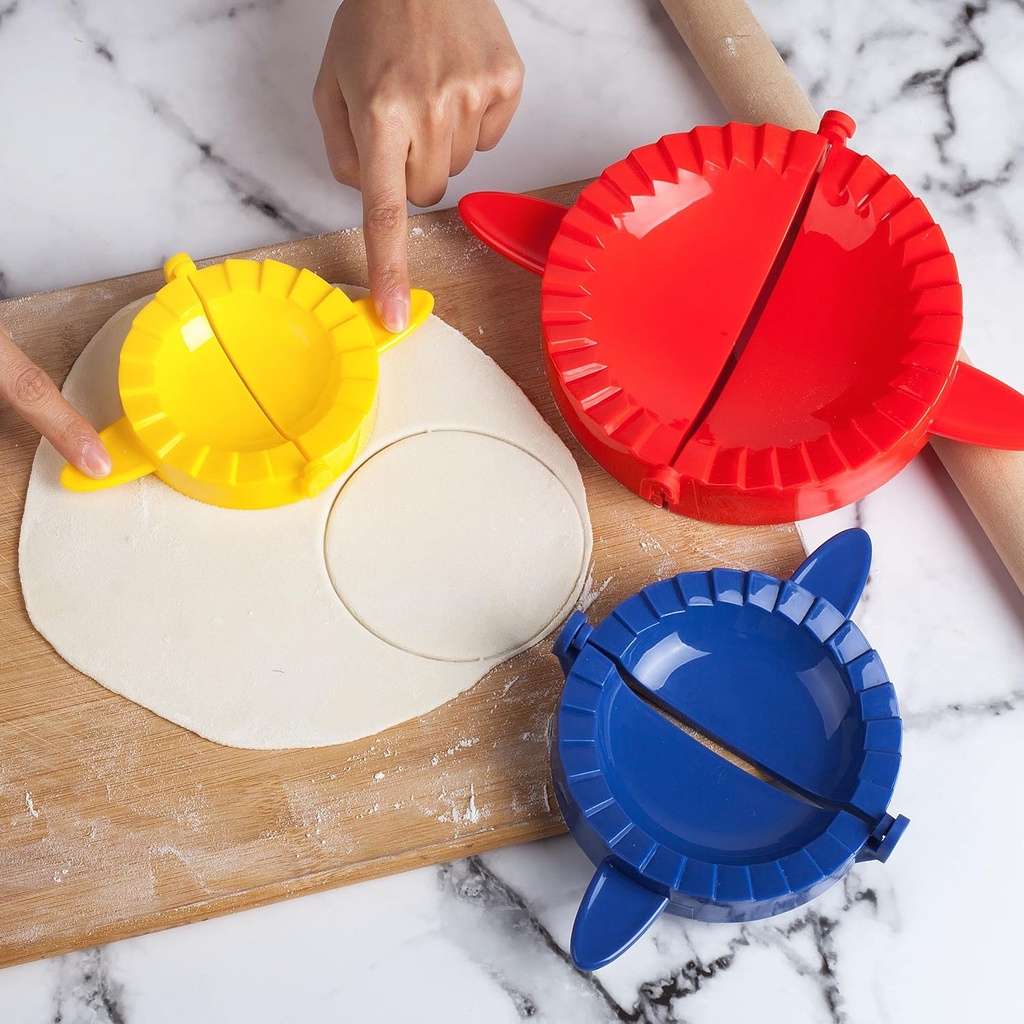 btat--dough-press-set-3-pack-empanada-pr-2.jpg