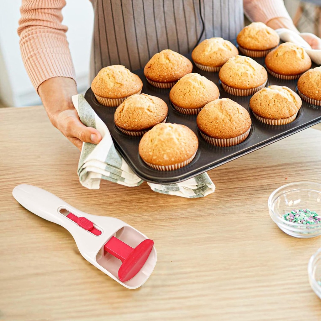 2pcs-cupcake-scoop-batter-dispenser-one--4.jpg